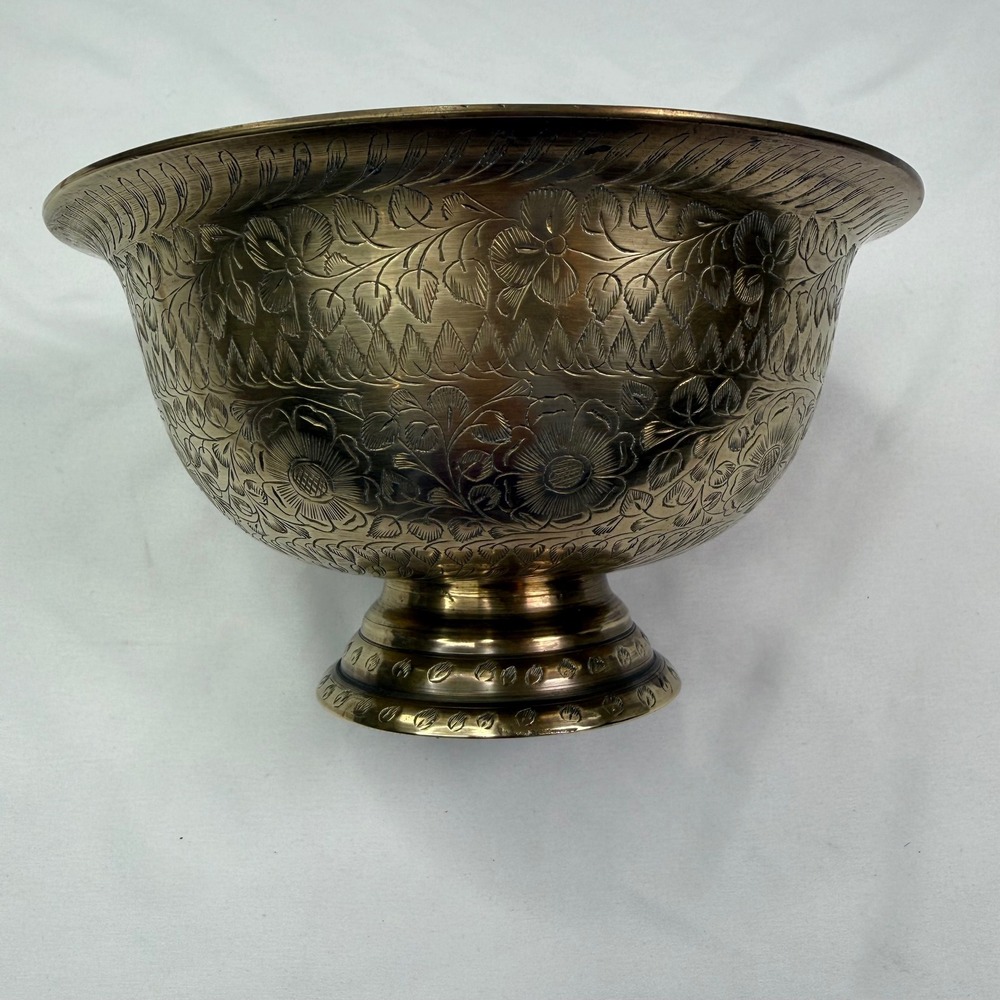 Sarna India Vintage Etched Brass Pedestal Bowl Floral Footed 1024-A